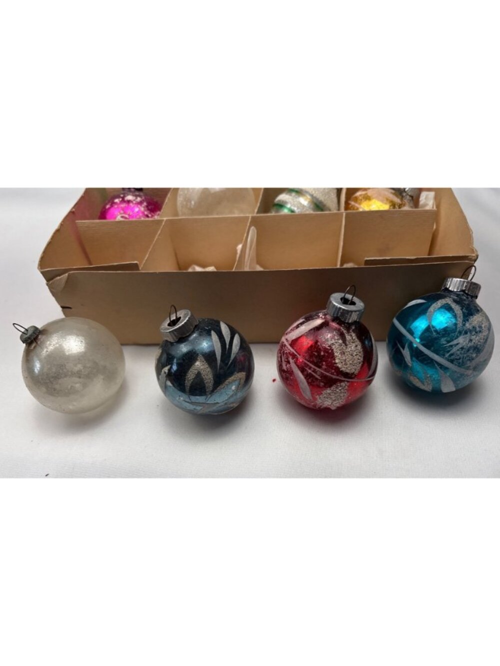 Shiny Brite Glass Christmas Ornaments Mixed Set 12 Assorted Colors Designs - Picture 9 of 13
